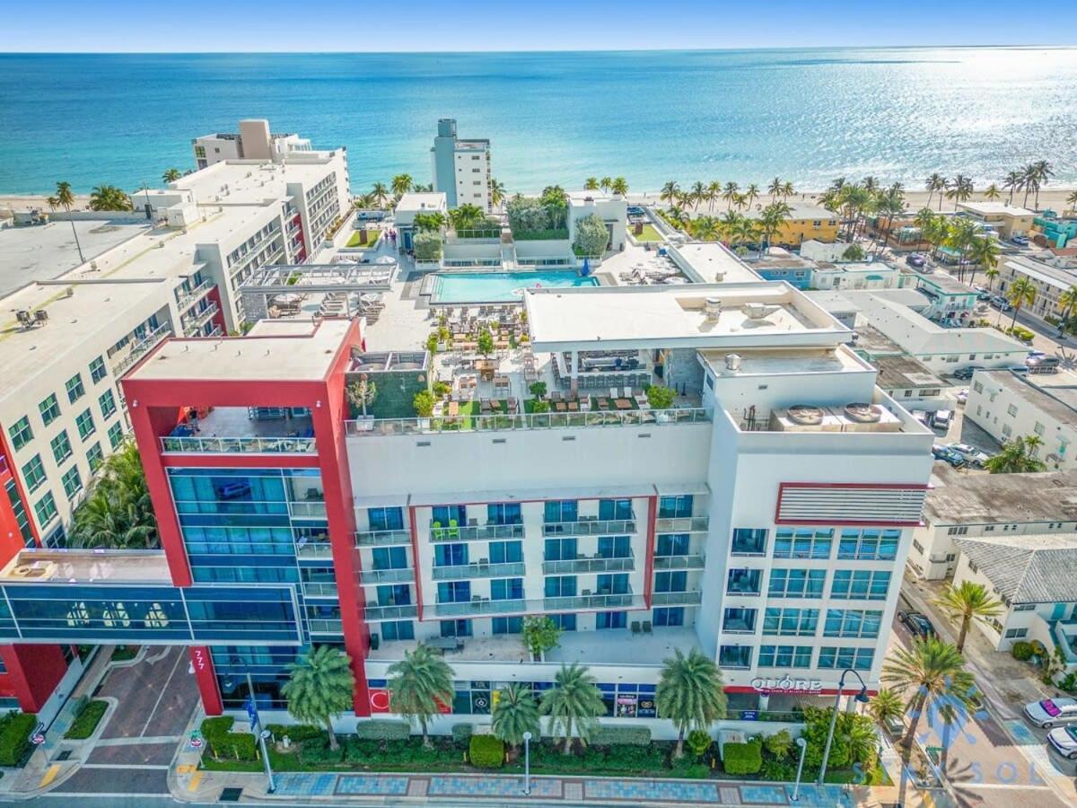 Hollywood Beach Broad - Walk - Amazing Pool - Hot Tub Apartment Exterior photo